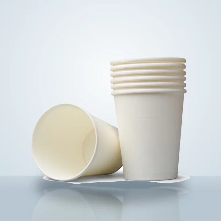 Karton ve Plastik Bardaklar